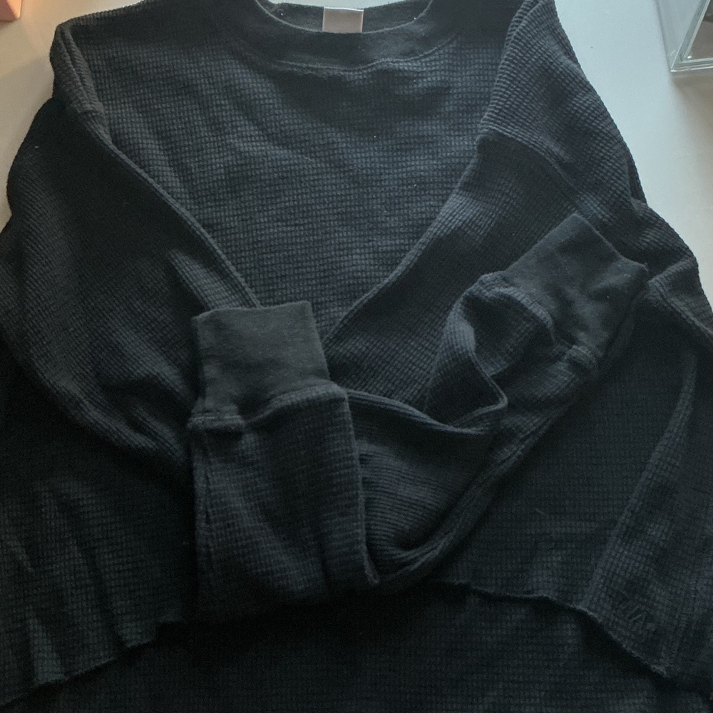 Aritzia Black Textured Crewneck Top